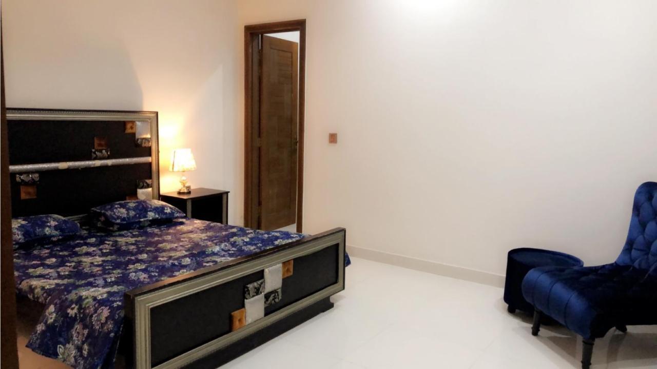 Fully Serviced Holiday Home Near Lyallpur Galleria 파이살라바드 외부 사진
